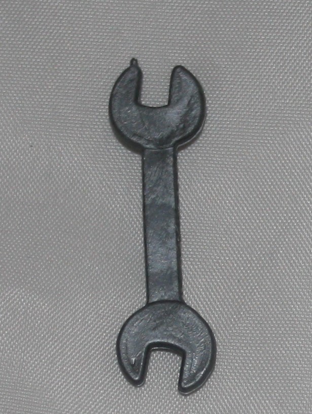 PARTS ONLY Cluedo (or Mystery At Tudor Close) Board Game 1965 Version -Spanner Weapon Token (Plastic)
