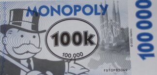 PARTS ONLY -Monopoly Here and Now UK Limited Edition Board Game - 10 x £100K Specialty Money