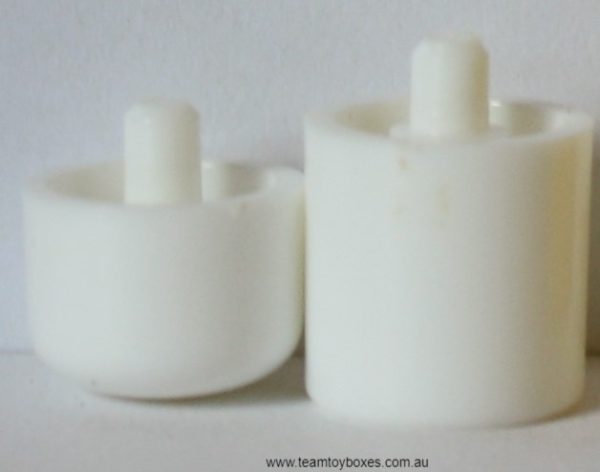 PARTS ONLY - Flutter Stock Exchange Board Game - Set of 2 White Share Pegs Only