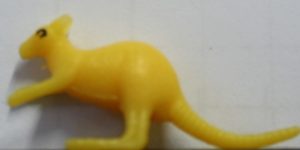 PARTS ONLY -Poleconomy Board Game - Yellow Plastic (2cm) Kangaroo Token