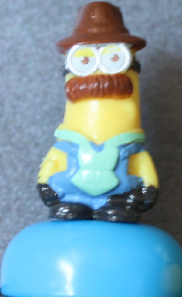 PARTS ONLY -The Game of Life Board Game "Despicable Me" Version - #4 Minion Mover Only