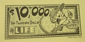 PARTS ONLY - The Game Of Life (2007) Board Game - Pack (10) $10,000 Money Only