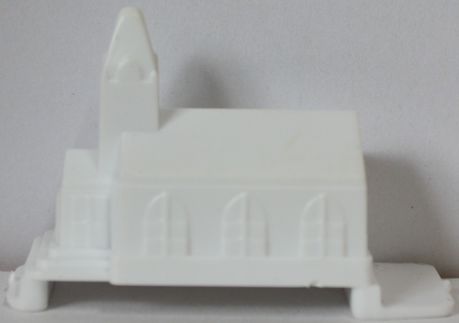 PARTS ONLY - The Game Of Life (2007) Board Game - (1) Building Only