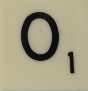 PARTS ONLY - Scrabble Board Game T R Urban 1955 Version - (1) Letter O Only