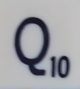 PARTS ONLY - Scrabble Board Game T R Urban 1955 Version - (1) Letter Q Only