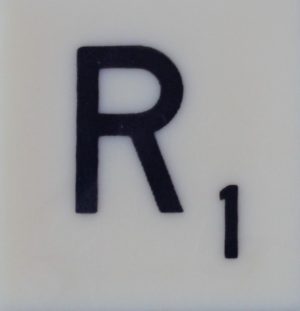 PARTS ONLY - Scrabble Board Game T R Urban 1955 Version - (1) Letter R Only