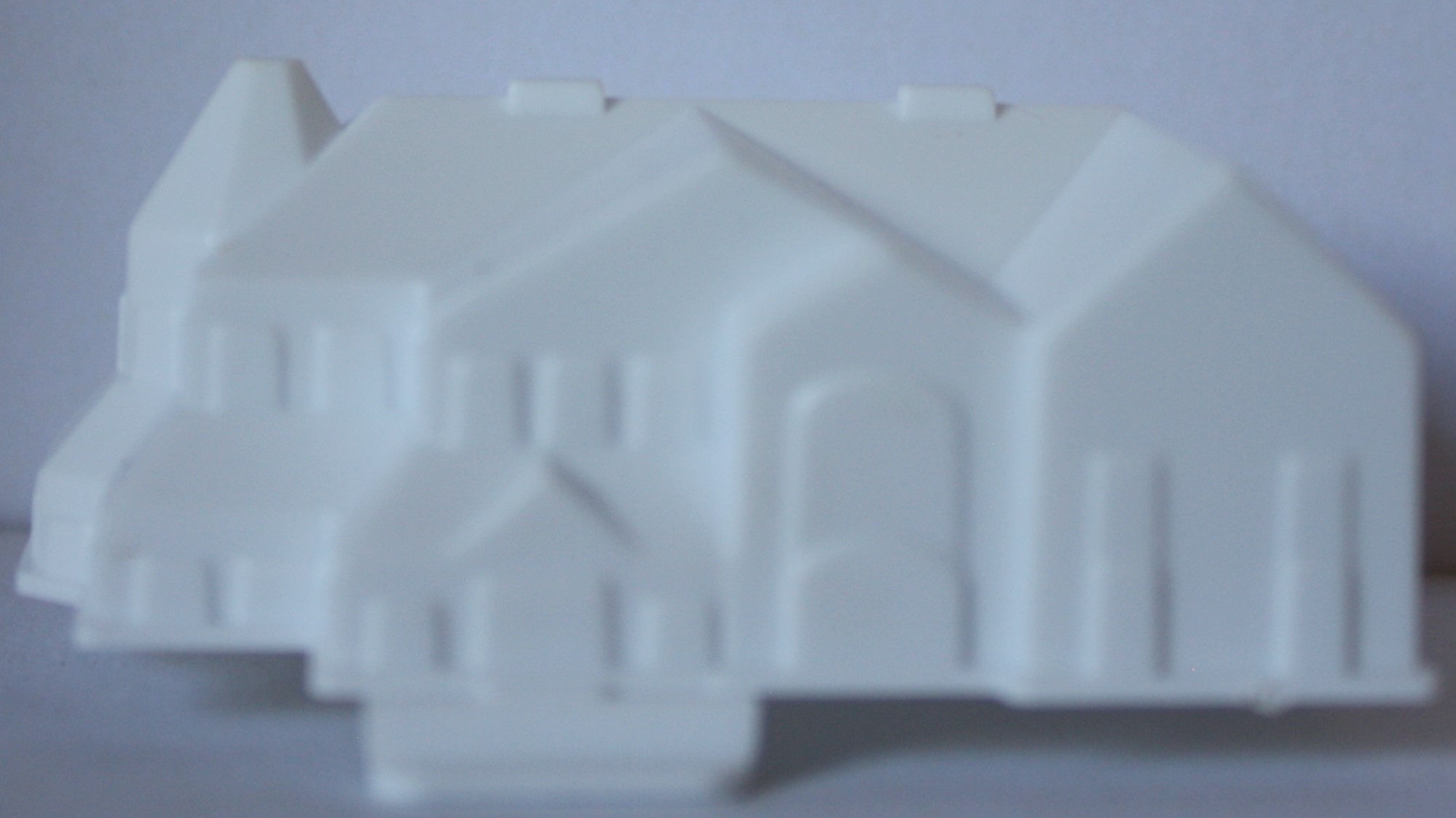 PARTS ONLY - The Game Of Life (2007) Board Game - (1) Building Only