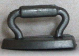 PARTS ONLY - Monopoly Board Game Parker Brothers 2015 Edition - (1) Plastic Iron Token Only