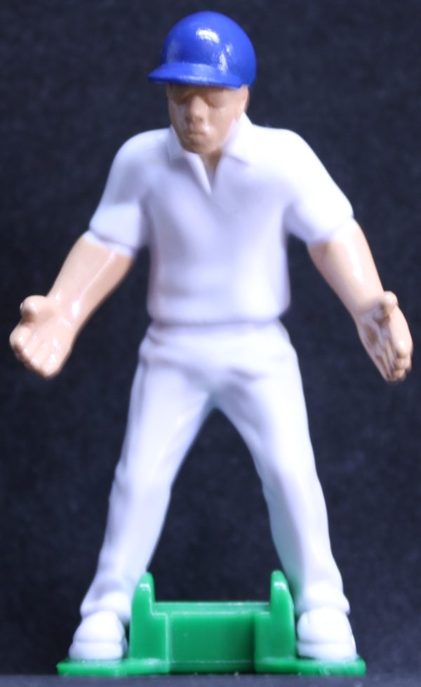 PARTS ONLY - Test Match Board Game (2018) Version - (1) Standing Fielder with Helmet Only