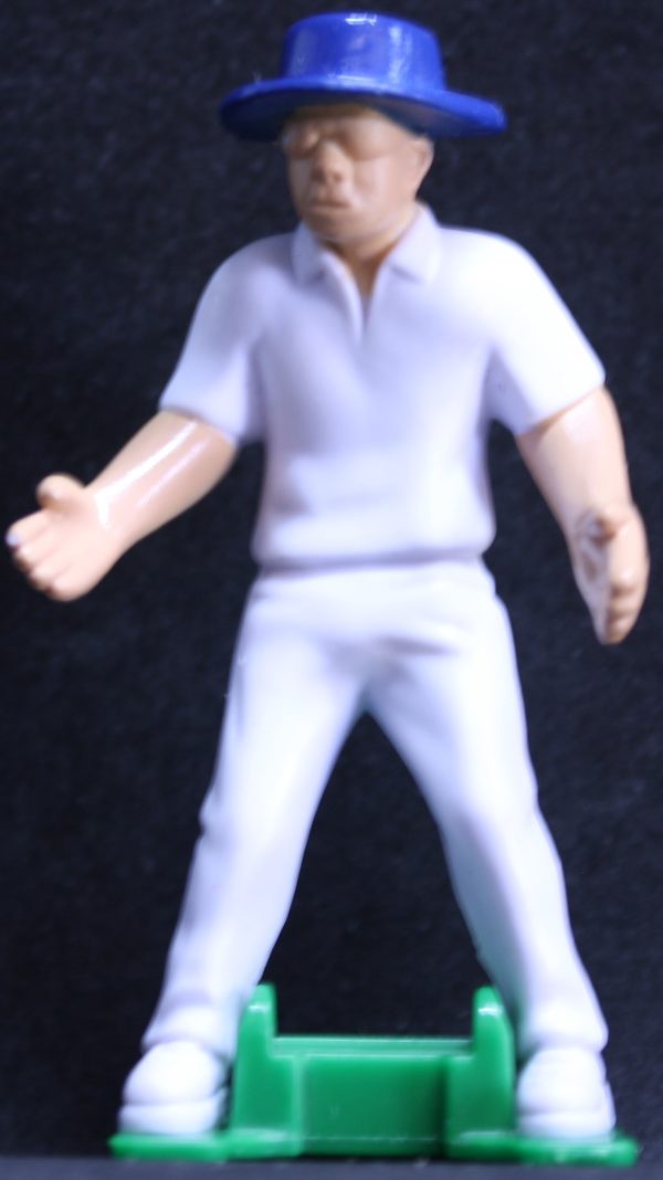 PARTS ONLY - Test Match Board Game (2018) Version - (1) Standing Fielder with Hat Only