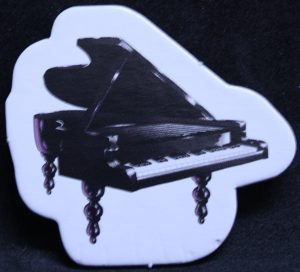 PARTS ONLY - Cluedo Junior The Case Of The Missing Chocolate Cake Board Game - (1) Grand Piano Furniture Token Only