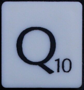 PARTS ONLY - Scrabble Board Game 1988 Murfett Regency Version - (1) Letter Tile Q Only